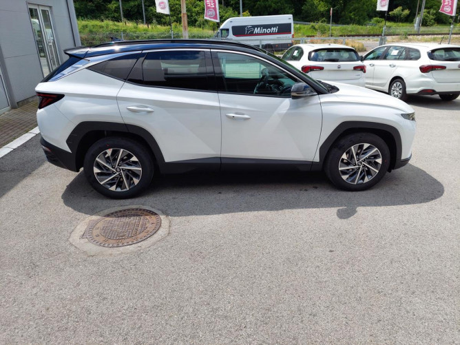 HYUNDAI TUCSON 1.6 T-GDI PREMIUM 7DCT 