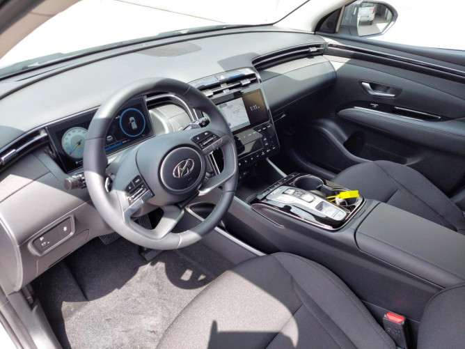 HYUNDAI TUCSON 1.6 T-GDI PREMIUM 7DCT 