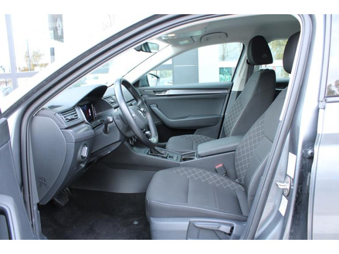 Škoda Superb 1.5 TSI Active AG 