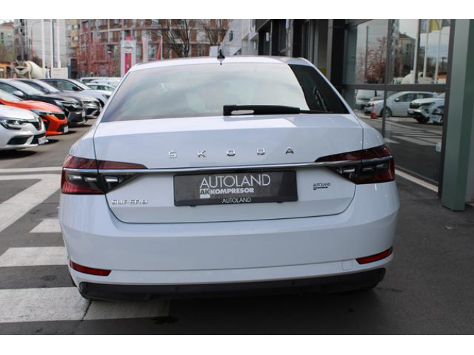Škoda Superb 1.4 TSI AMBITION DSG 