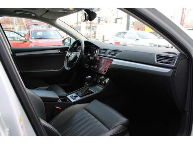 Škoda Superb 1.4 TSI AMBITION DSG 