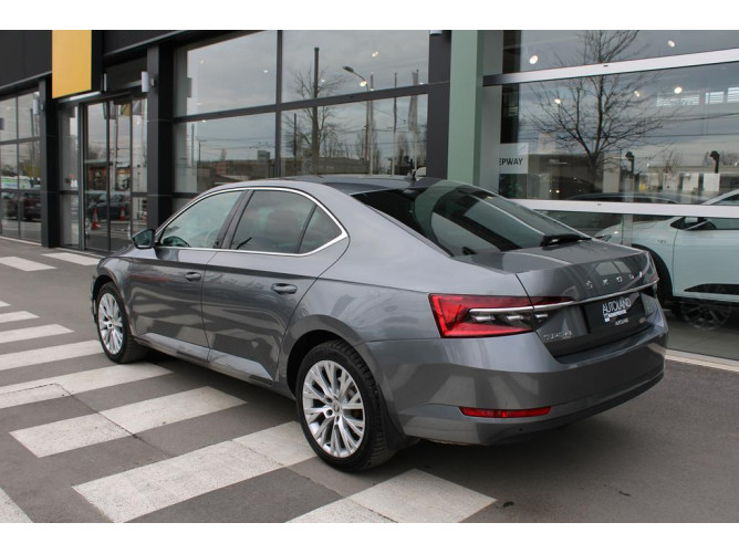 Škoda Superb 1.4 TSI AMBITION DSG 