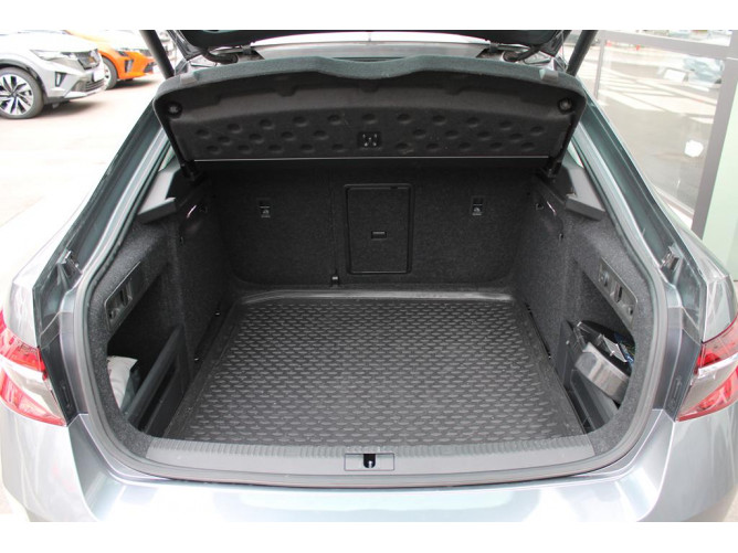 Škoda Superb 1.4 TSI AMBITION DSG 