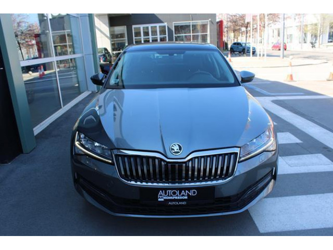 Škoda Superb 1.4 TSI AMBITION DSG 