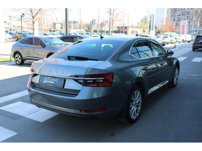 Škoda Superb 1.4 TSI AMBITION DSG 