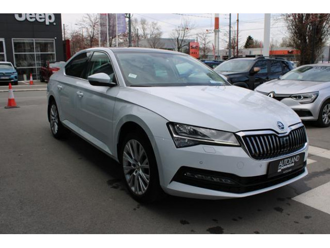 Škoda Superb 1.4 TSI AMBITION DSG 