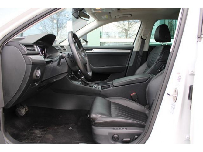 Škoda Superb 1.4 TSI AMBITION DSG 