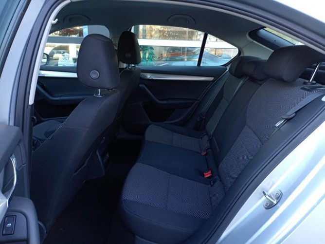 Škoda Octavia 1.6 TDI AMBITION 