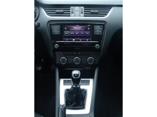 Škoda Octavia 1.6 TDI Ambition 
