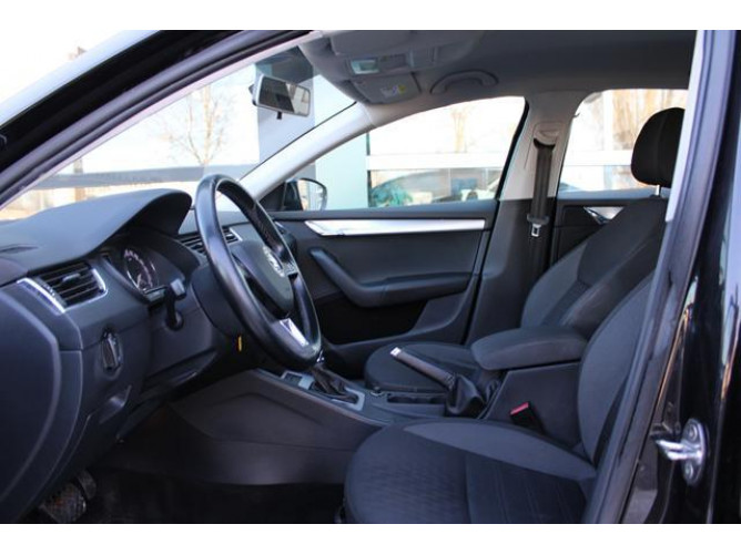 Škoda Octavia 1.6 TDI AMBITION 