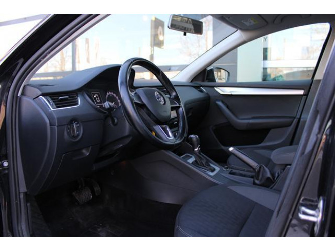 Škoda Octavia 1.6 TDI AMBITION 