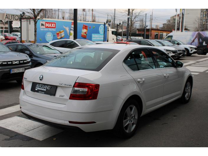 Škoda Octavia 1.6 TDI Style 