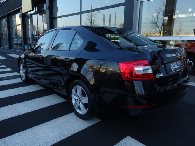 Škoda Octavia 1.6 TDI AMBITION 