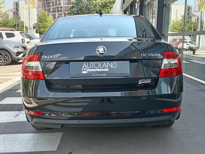 Škoda Octavia 1.6 TDI Ambition 