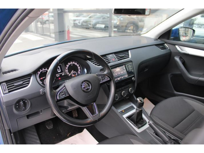 Škoda Octavia 1.6 TDI Ambition 
