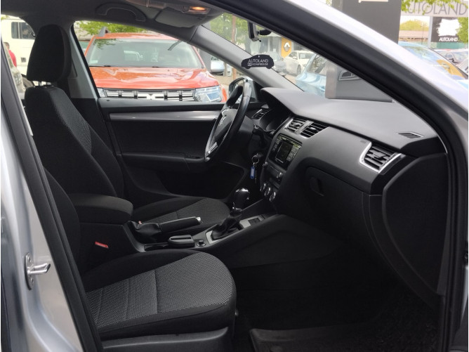 Škoda Octavia 1.6 TDI Ambiton DSG 