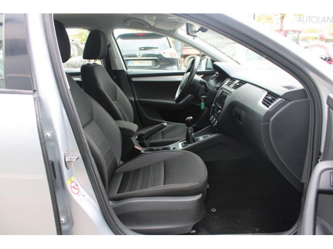 Škoda Octavia 1.6 TDI AMBITION 