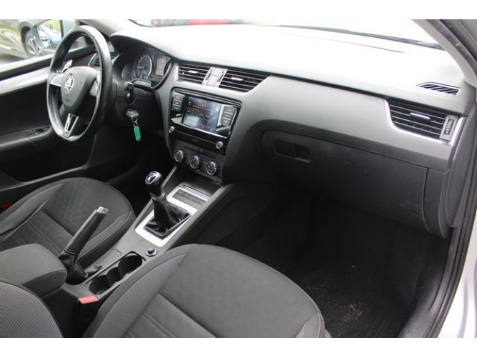 Škoda Octavia 1.6 TDI AMBITION 