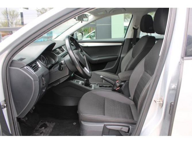 Škoda Octavia 1.6 TDI AMBITION 