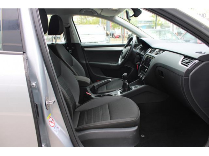 Škoda Octavia 1.6 TDI AMBITION 