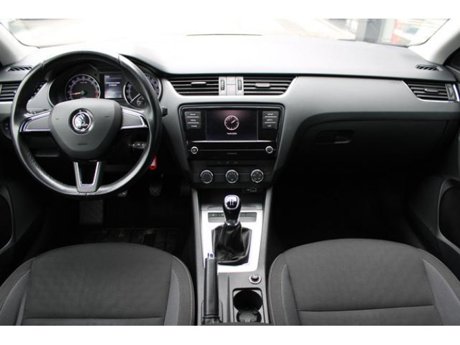 Škoda Octavia 1.6 TDI AMBITION 