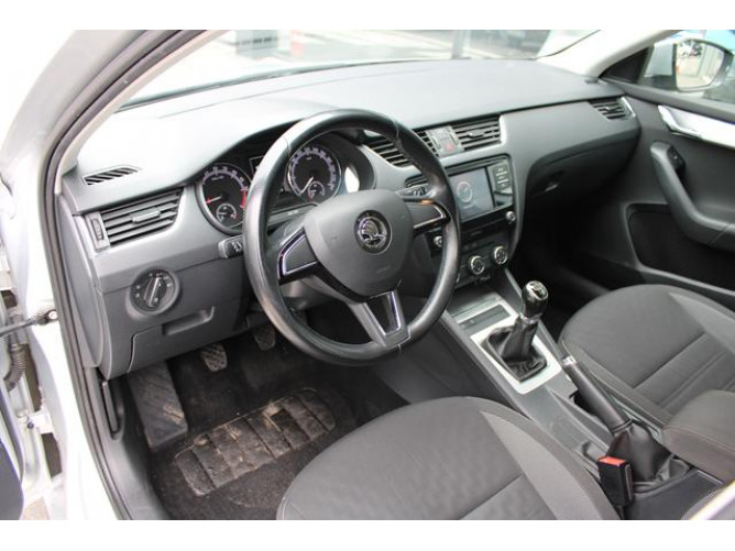Škoda Octavia 1.6 TDI AMBITION 