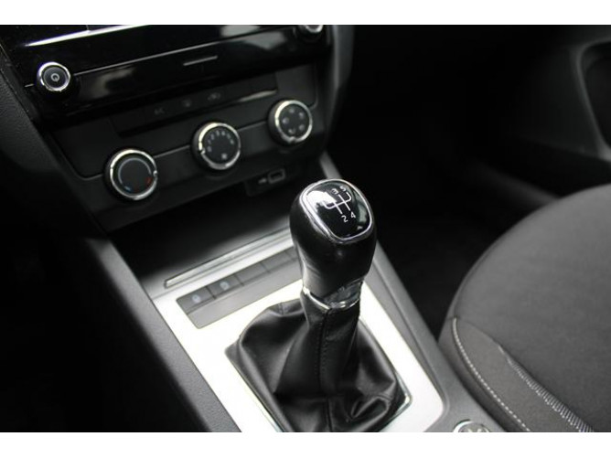 Škoda Octavia 1.6 TDI AMBITION 