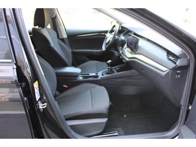 Škoda Octavia 2.0 A8 AMBITION TDI 