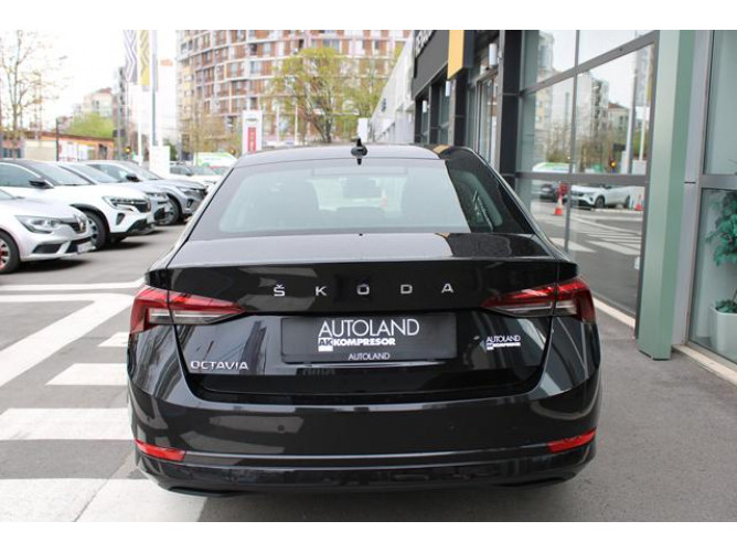 Škoda Octavia 2.0 TDI Ambition DSG 
