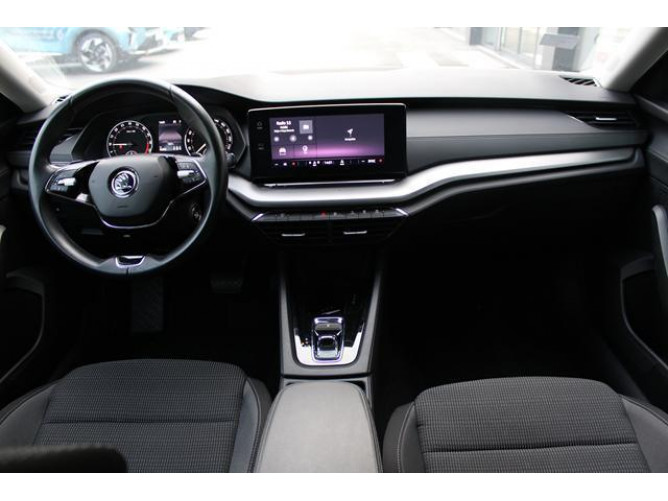 Škoda Octavia 2.0 TDI AMBITION DSG 