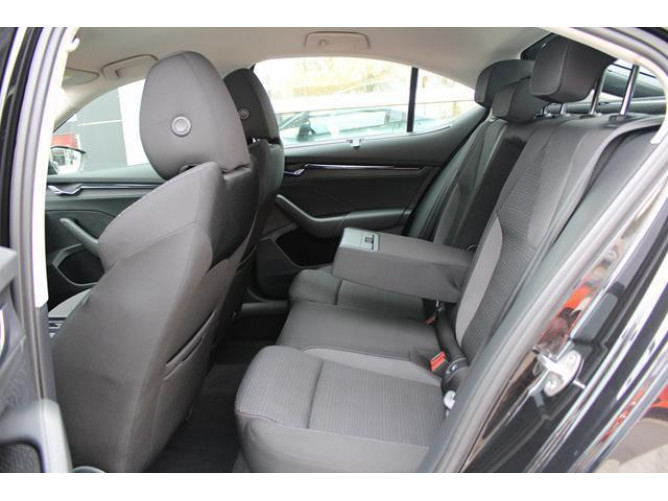 Škoda Octavia 2.0 TDI Ambition DSG 