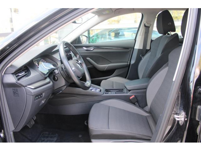 Škoda Octavia 2.0 TDI Ambition DSG 