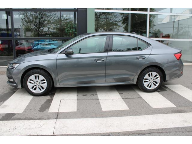 Škoda Octavia 2.0 TDI AMBITION DSG 