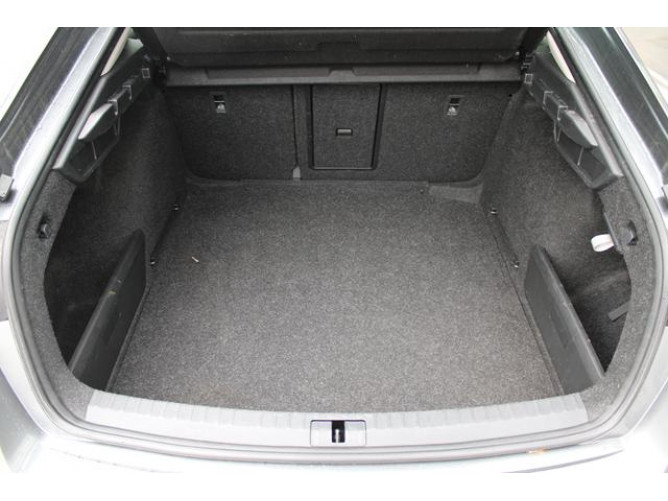 Škoda Octavia 2.0 TDI AMBITION DSG 