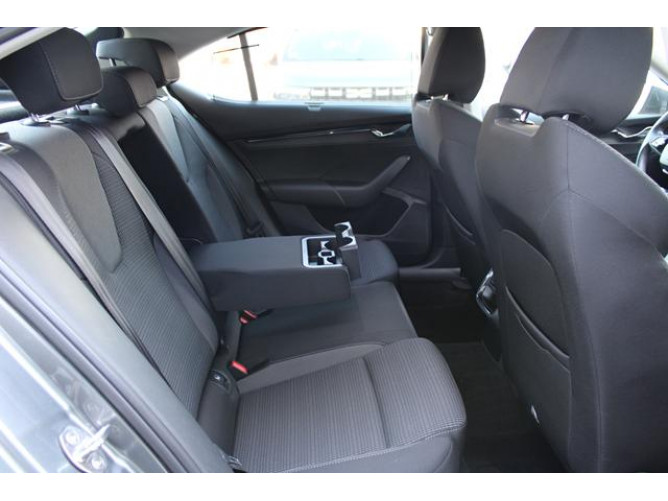 Škoda Octavia 2.0 TDI AMBITION DSG 