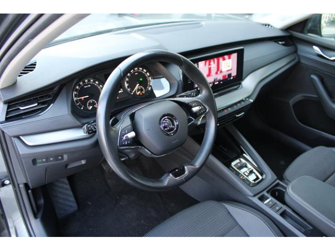 Škoda Octavia 2.0 TDI AMBITION DSG 