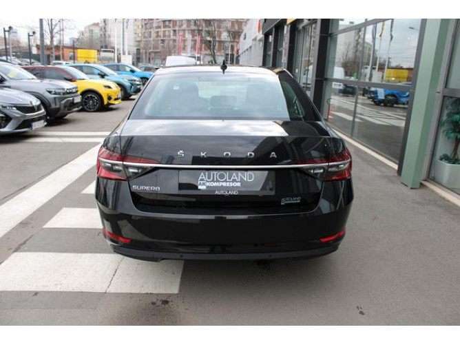 Škoda Superb 2.0 TDI AMBITION DSG 