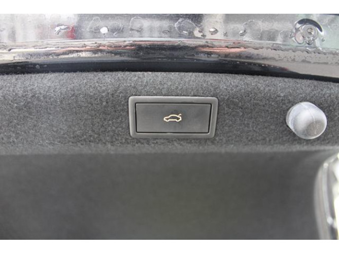 Škoda Superb 2.0 TDI AMBITION DSG 