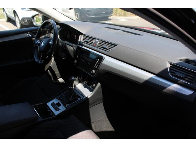 Škoda Superb 2.0 TDI Ambition DSG 