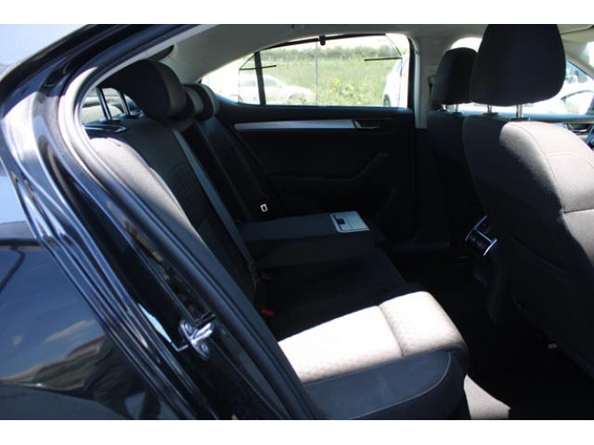 Škoda Superb 2.0 TDI Ambition DSG 