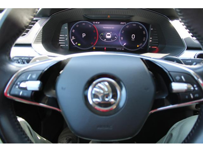 Škoda Superb 2.0 TDI Ambition DSG 