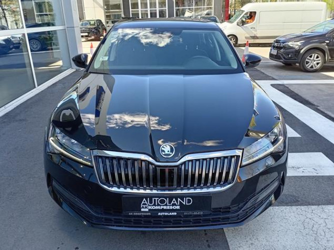 Škoda Superb 2.0 TDI Ambition DSG 