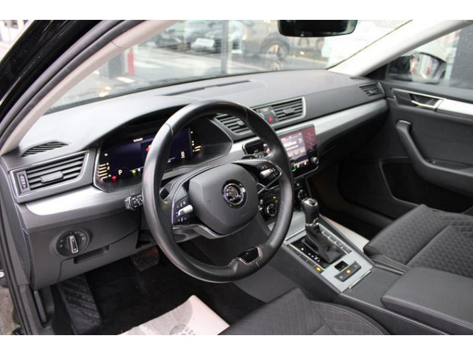 Škoda Superb 2.0 TDI Ambition DSG 