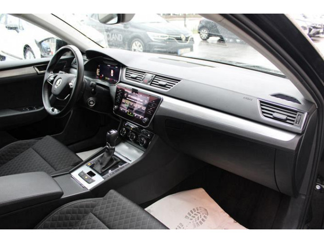 Škoda Superb 2.0 TDI Ambition DSG 