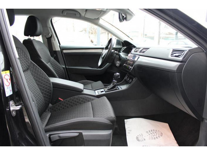 Škoda Superb 2.0 TDI Ambition DSG 