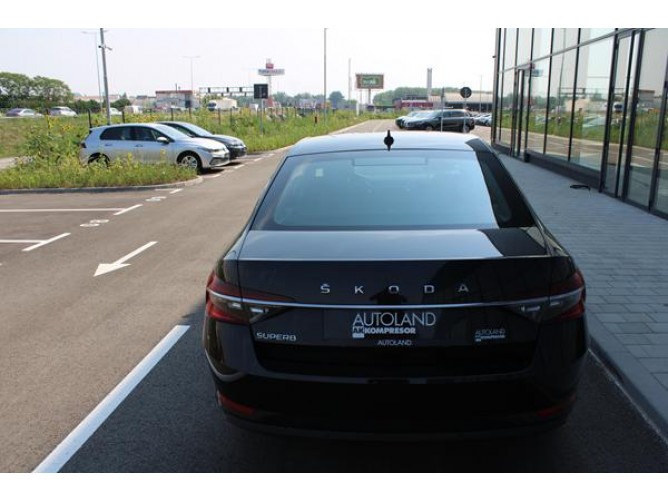 Škoda Superb 2.0 TDI Ambition DSG 