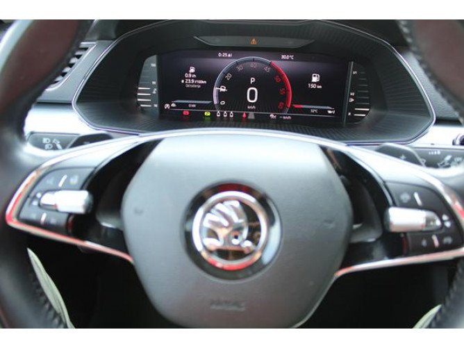 Škoda Superb 2.0 TDI Ambition DSG 