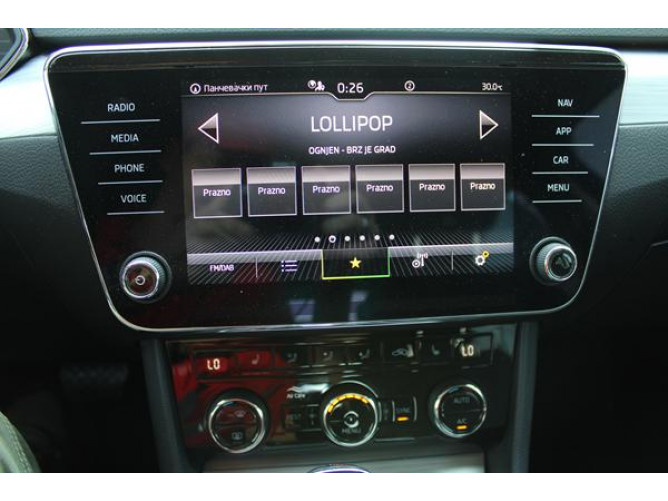 Škoda Superb 2.0 TDI Ambition DSG 