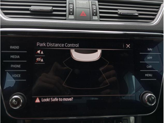 Škoda Superb 2.0 TDI AMBITION 