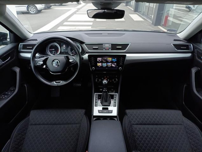 Škoda Superb 2.0 TDI Ambition DSG 